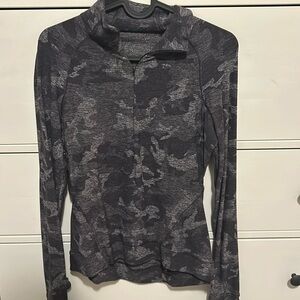 Lululemon camo long sleeve